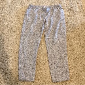 Gap maternity cropped pants